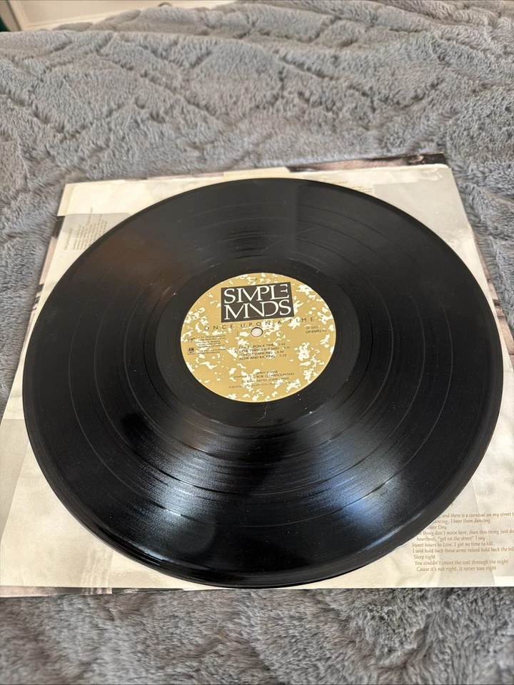 Simple Minds – Once Upon A Time Record LP – MASTERDISK – SP 5092 - Image 4 of 4