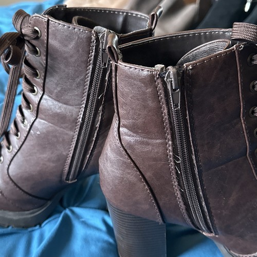 Soda Womens Shoes Sz 8.5 Brown Block Heel Combat Moto Boots Lug Sole Y2K - Picture 6 of 8