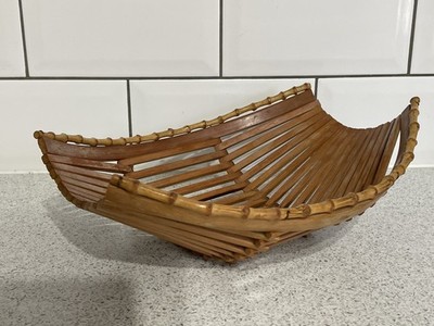 MID CENTURY BAMBUS LATTEN OBST-, NUSS- ODER BROTKORB / SCHALE