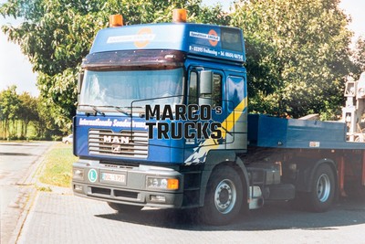 LKW Foto MAN F2000 Plattformanhänger Deutschland blau Internationale Sonde #a8pm