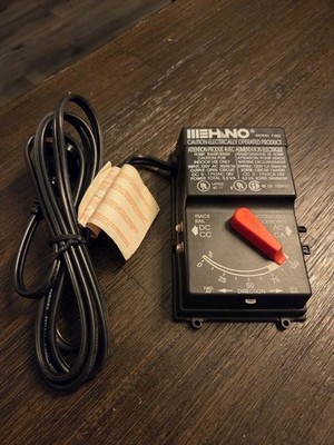 Mehano Model F352  HO / N Train Hobby Transformer 18 VDC 20 VAC