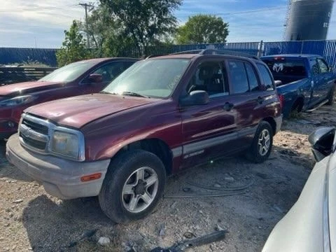 (LOCAL PICKUP ONLY) Hood Fits 99-04 TRACKER 1279029 - Imagem 2 de 4