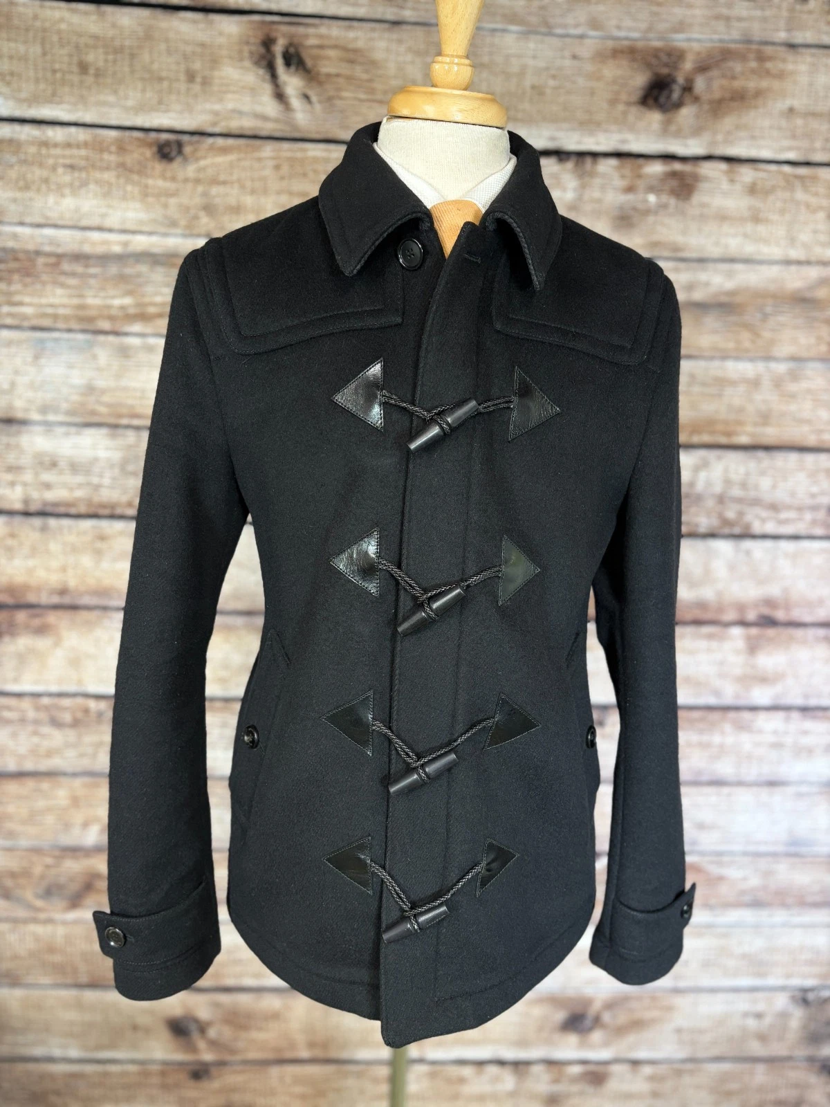 Burberry Wool Cashmere Duffle Coat Size 44 (54 EU) - product detail image 2
