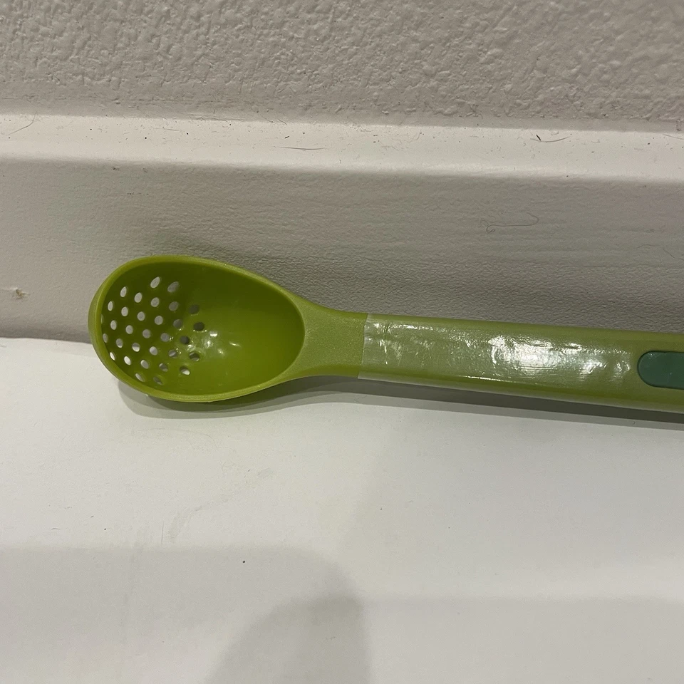 Joseph Joseph Scoop & Pick Cuchara Tarro Oliva con Tenedor Autoalmacenable VERDE 8" Sin Usar Foto 4 de 4