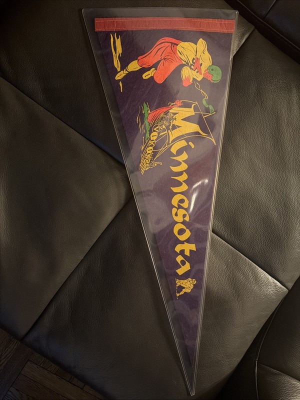 Minnesota Vikings 1960s Vintage Felt Pennant