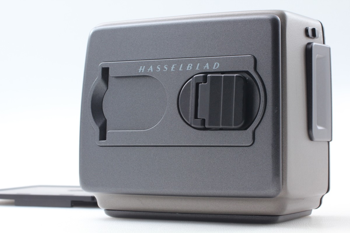 HASSELBLAD HM 16-32 フィルムマガジン フィルムバック MINT] Hasselblad HM 16-32 Film Back Holder Magazine 3033016