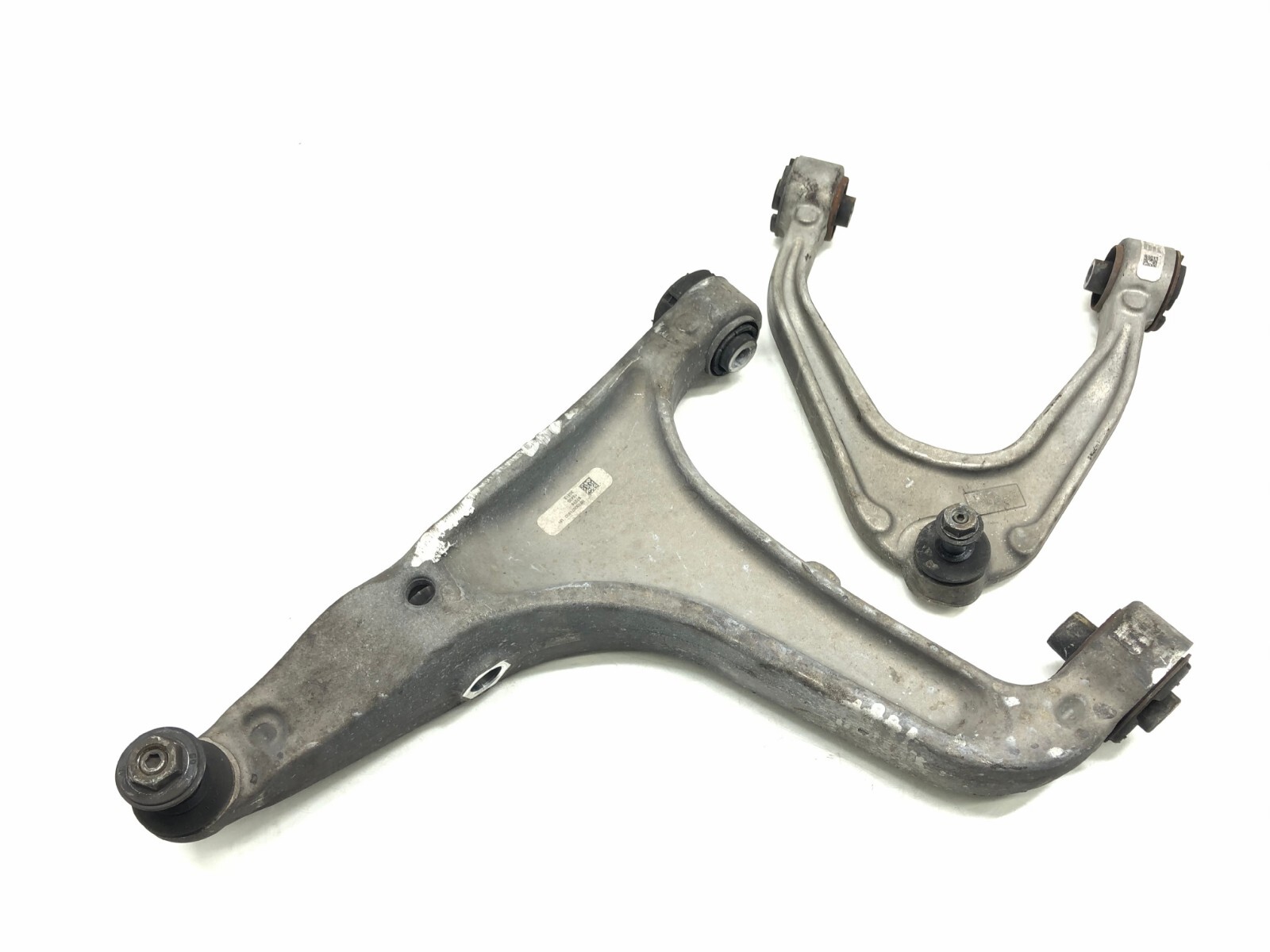 2014-2017 MASERATI GHIBLI RWD LEFT DRIVER FRONT CONTROL ARM X2 OEM.