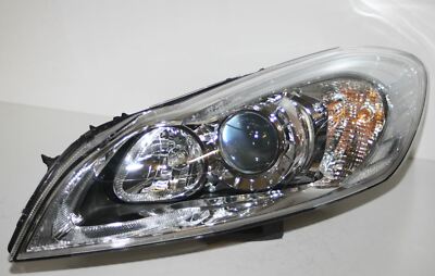 Volvo C70 II Cabriolet  Scheinwerfer Headlamp  Links Left   BOSCH ORIGINAL NEU