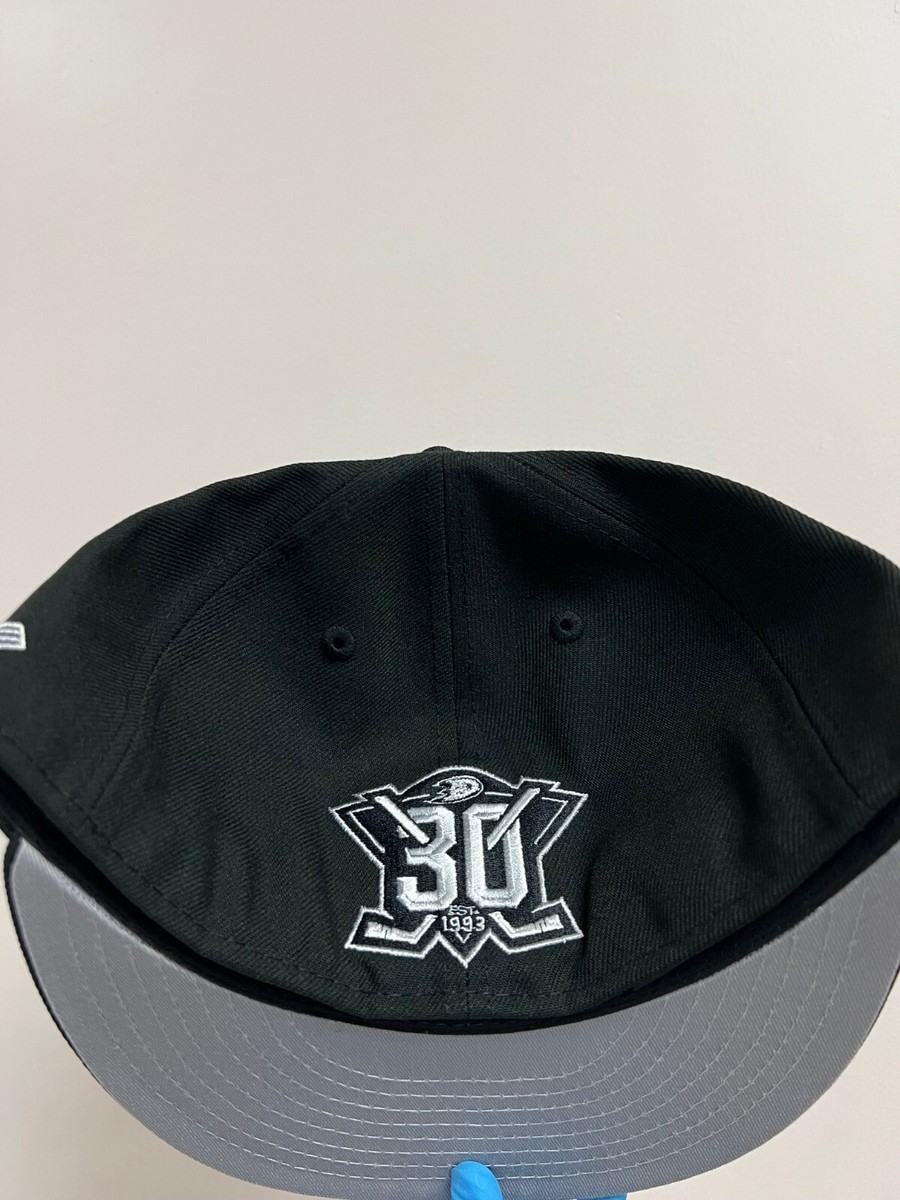 NEWERA Anaheim Ducks NHL 59FIFTY ニューエラ ブラック NEW ERA 59FIFTY NHL ANAHEIM DUCKS BLACK / GREY UV FITTED CAP