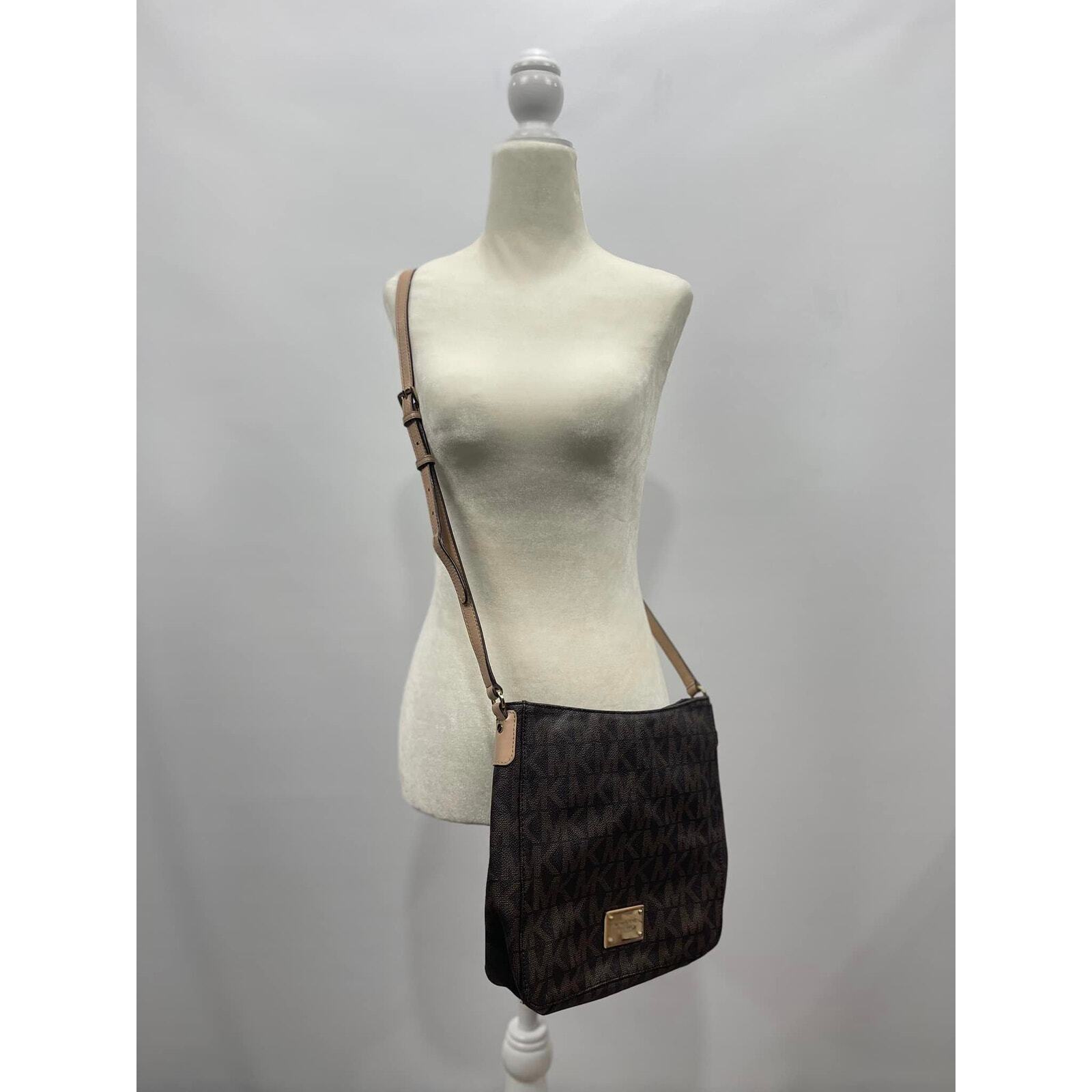 Michael Kors Jet Set Travel Large Logo Brown Messenger Crossbody Bag
