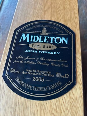 JAMESON MIDLETON VERY RARE 2005 Irish Whiskey 0,7L 40% Whisky in Holzbox