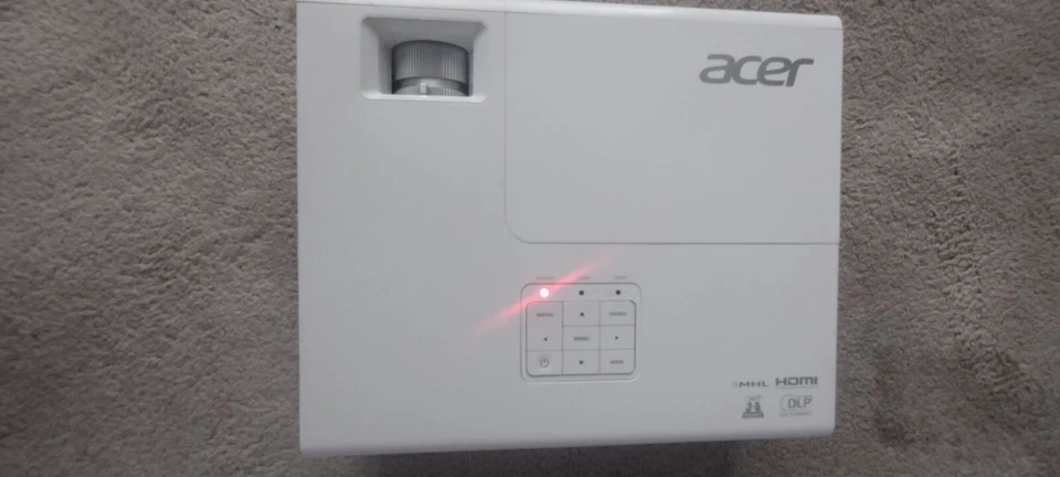 ACER P1173 Pojector - 3000 ANSI Lumens - Working Great!!!! - Image 4 of 4