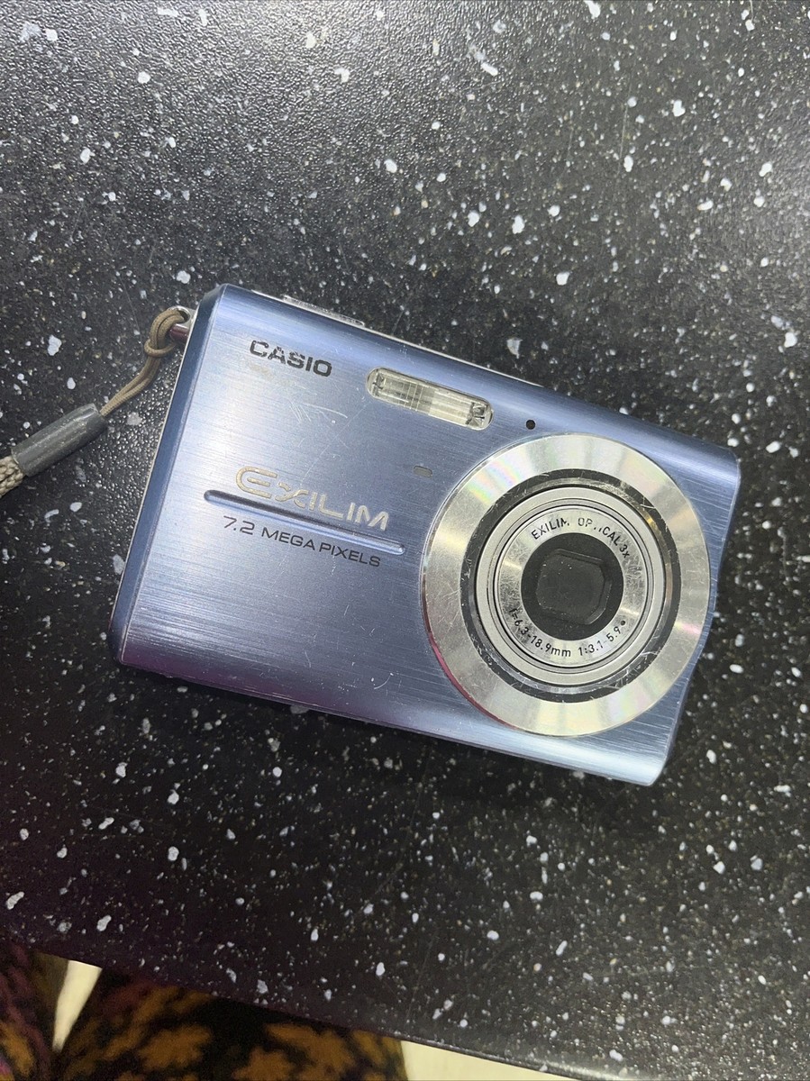 BLUE CASIO EXILIM EX-Z75 DIGITAL CAMERA WITH BATTERY BLUE CASIO EXILIM EX-Z75 DIGITAL CAMERA WITH BATTERY