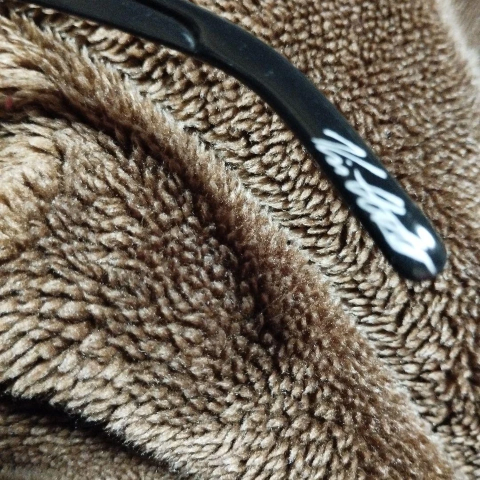 Gafas de sol ELECTRICAS marco negro lente negra cuadrada ojo de gato Foto 3 de 4