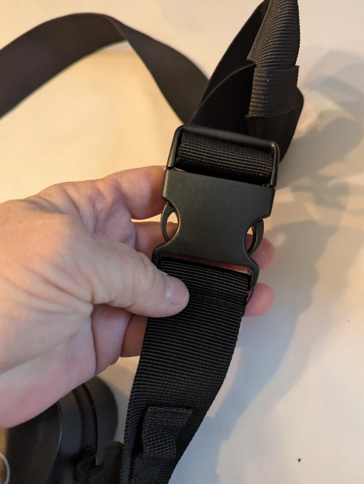 Pelican Marine Water Resistant Sling Bag With Touchscreen Compatible Window New  - Image 4 of 4