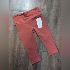 Athleta Accelerate Crop Leggings, Peach Workout Leggings