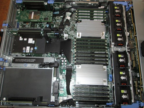 Dell PowerEdge R7425 2x 16C AMD EPYC 7351 2.4GHz 128GB Ram 12x 3.5" Bay 2U - Picture 7 of 11