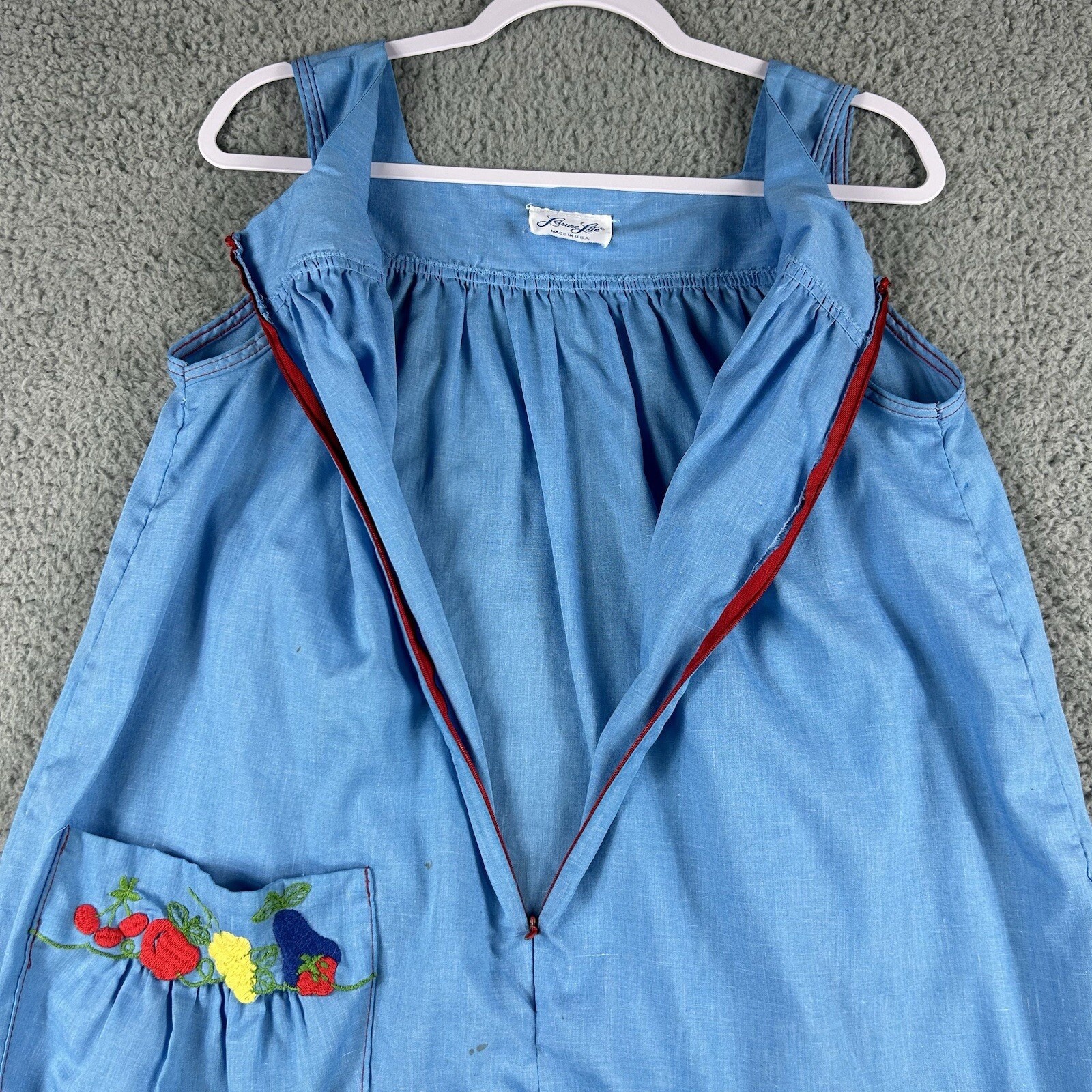 VINTAGE Leisure Life HouseDress Blue Sleeveless E… - image 8