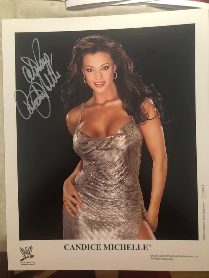 セール…キャンディスミシェル直筆サイン入り写真…Candice Michelle Candice Michelle WWE Diva Signed Autograph Authentic 8x10 Promo