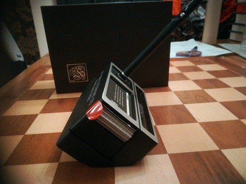 Vintage 1970s Perpetual Plastic Desk Calendar Set with Thermometer & Pen + Box - Picture 3 of 11