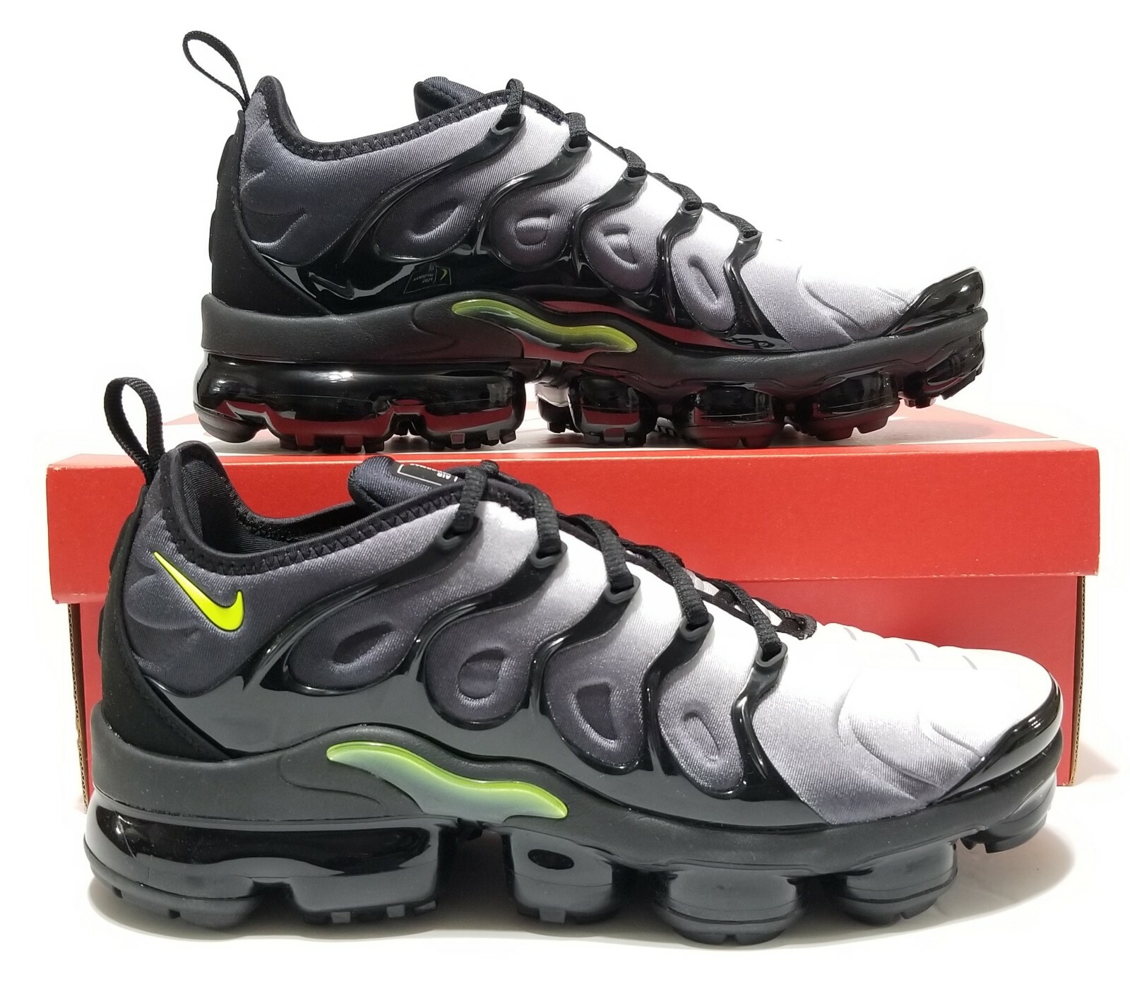 nike vapormax plus neon