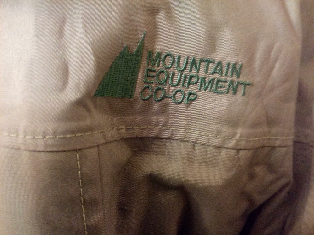 MEC Women's Rain jacket size M