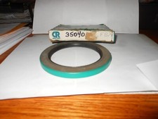CHICAGO RAWHIDE 35040 OIL SEAL~ID = 3.5" X OD= 4.756"~MADE IN USA