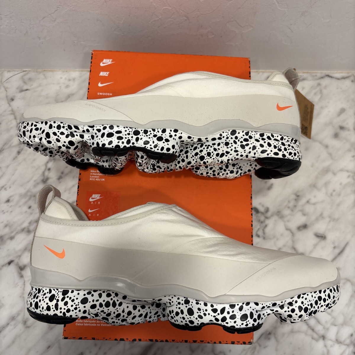 新品 27cm NIKE AIR VAPORMAX MOC ROAM s-l400.jpg