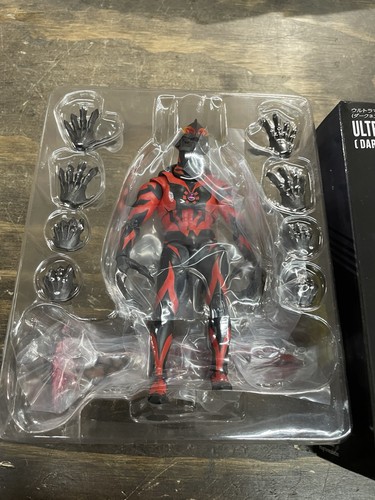 S.H. Figuarts Ultraman Belial (DARKNESS HEELS Ver.) (OPEN BOX NEU) - Bild 8 von 9