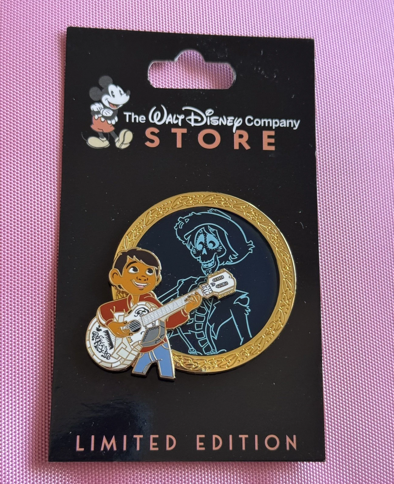 Disney Pixar Pin DEC Spirit Of Family Coco Miguel & Hector TWDCS LE 250 Pin