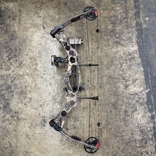 Hoyt Vectrix RH Hunting Bow Pkg 60-70lb 28in Draw Realtree Hardwoods Package