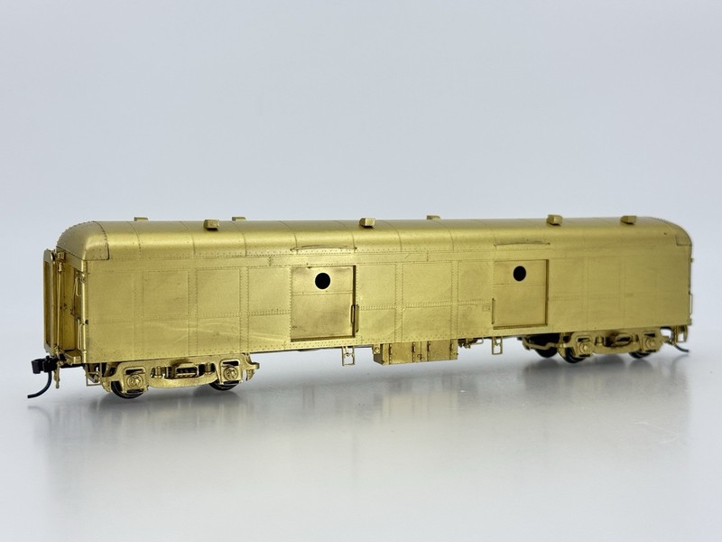 HO Scale Rail Works LTD R440 Pennsylvania PRR B-60b Baggage Car w/ Roof Vents