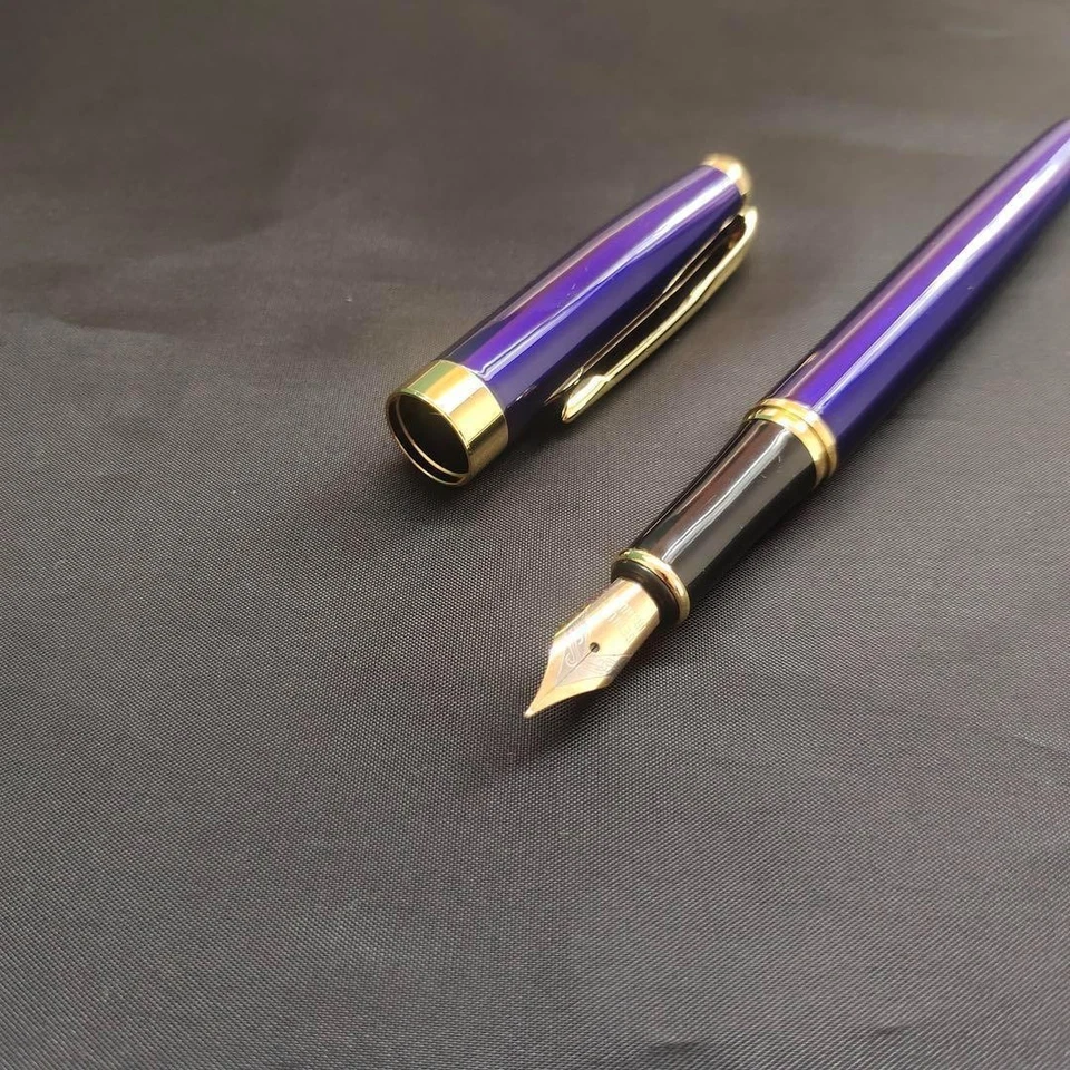 @Pluma Estilográfica Púrpura Decoración Oro 73 Foto 3 de 4