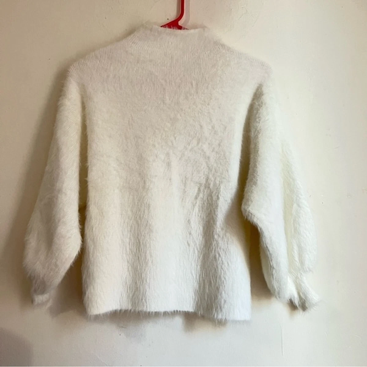 Line & dot fuzzy alder best sale sweater