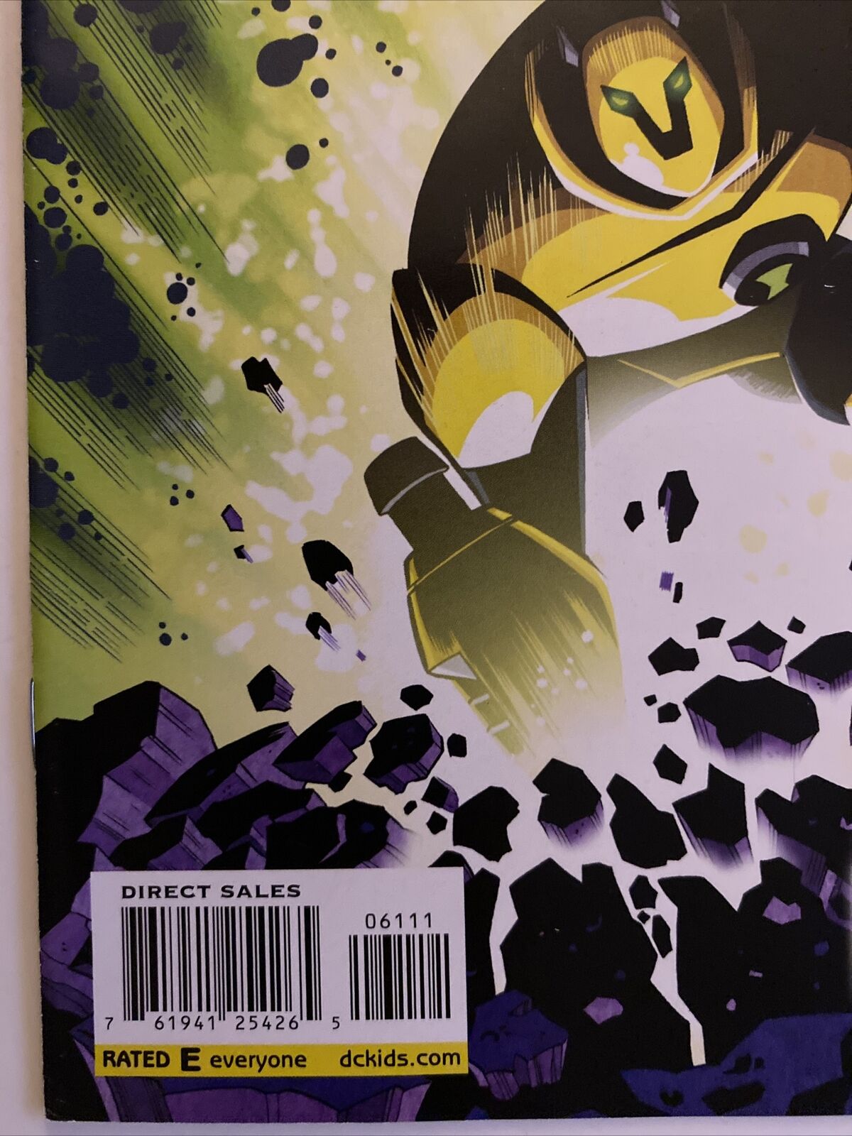 Ben 10 Ultimate Alien #53, Cartoon Network DC Comics, October 2010