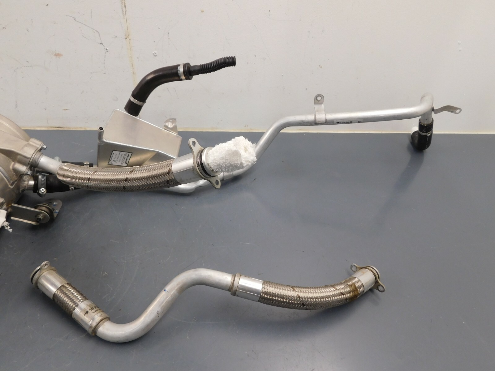 2019 17 18 19 20 McLaren 720S 720 Engine Oil Tanks / Reservoirs / Hoses #3721 X4