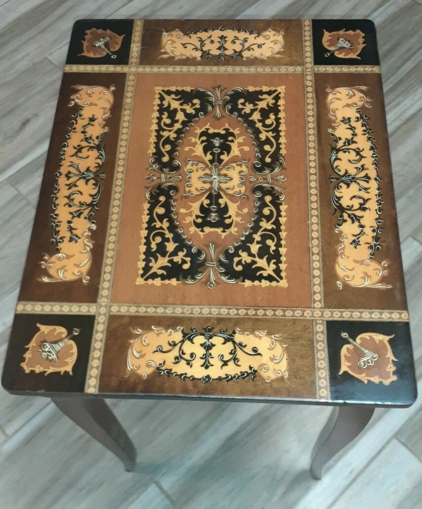 Jewelry 2024 box table