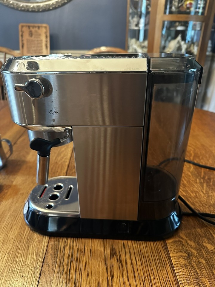 De'Longhi Dedica EC680M Espresso Machine PLUS EXTRA ACCESSORIES