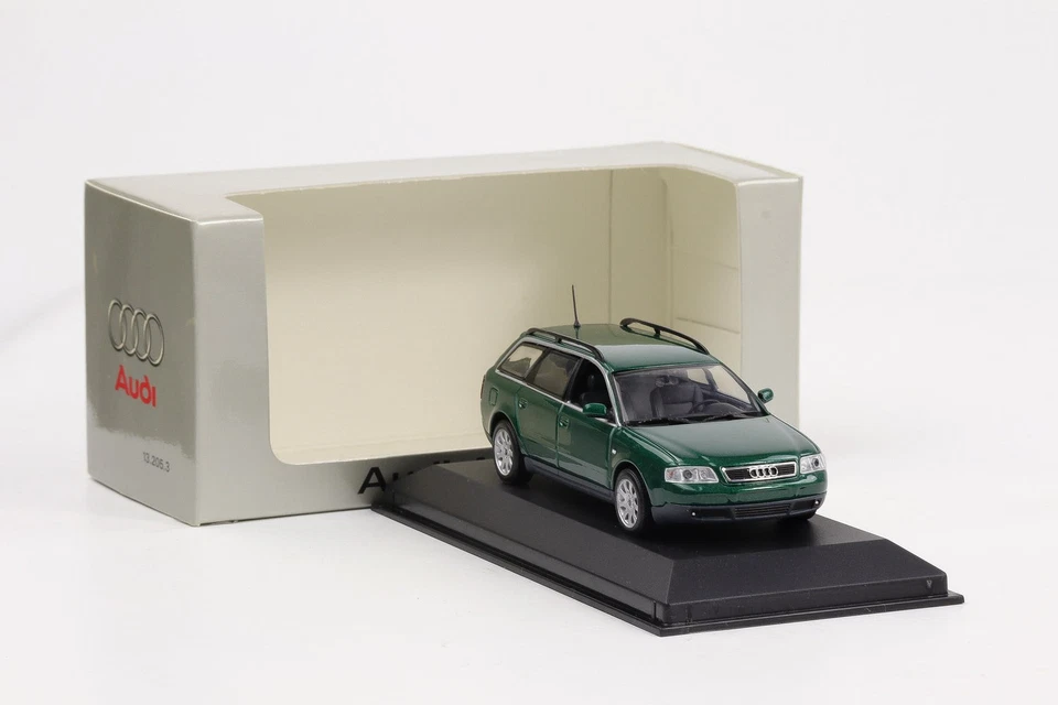 1:43 Minichamps Audi A6 Avant C5 Tipo 4B 1998 Verde Metallico Dealer - Immagine 2 di 4