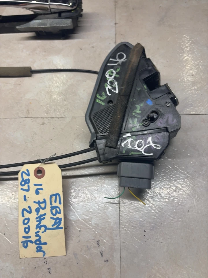 2013-2020 PATHFINDER Right Rear Door Latch W/Outside Door Handle & Cables OEM - Image 2 of 4