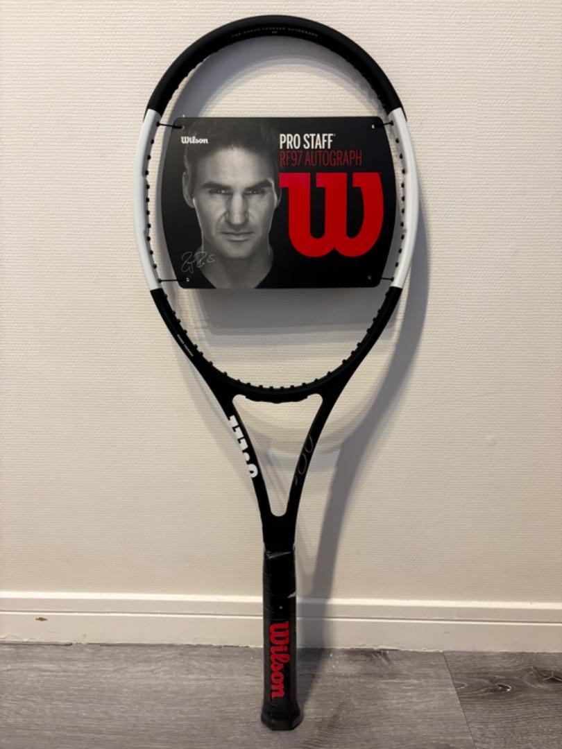 ラケット wilson - 2018 Pro staff RF97 Autograph v12.0 G2 2018 Wilson Pro Staff RF97 Autograph Review – FedFan