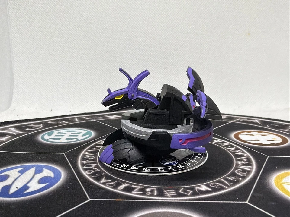 Bakugan Battle Brawlers Darkus Omega Leonidas Hecho a Medida Manual Abierto Muy Buen Estado Foto 4 de 4