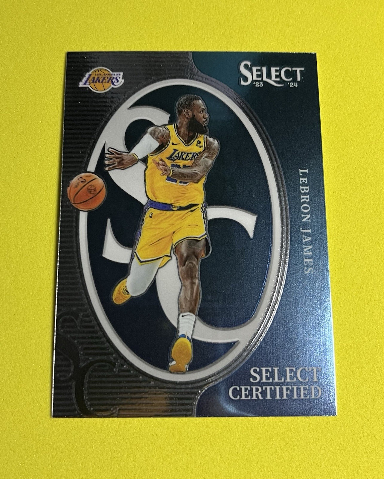 23-24 Panini Select Certified LeBron James #7 Silver Prizm Free Ship/Toploader