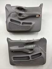 1997-1998 Ford F-150 Pair Of Power Door Panels Gray Oem 1997-1998 Ford F-150 Pair Of Power Door Panels Gray Oem