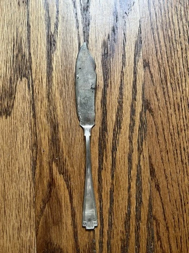 Master Butter Knife Etruscan (Sterling, 1913) by Gorham Silver