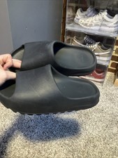 Adidas Yeezy Slide Onyx Size 9 Mens/10.5 Women s New 100 AUTHENTIC