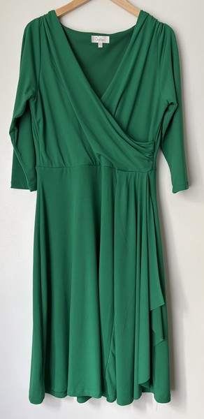 Capture Green Faux Wrap Midi Womens Dress Size 12 Emerald Stretch 3/4 Sleeve