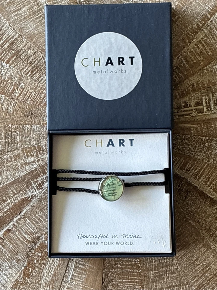 Pulsera Chart Metalworks cuerda marítima/estaño mapa Portland Maine-hecha a mano Foto 3 de 4