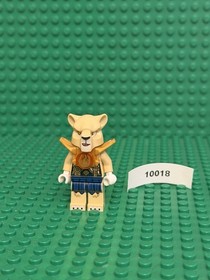 LEGO Li' Ella  Minifigure Dark Blue Outfit Legends of Chima 70229