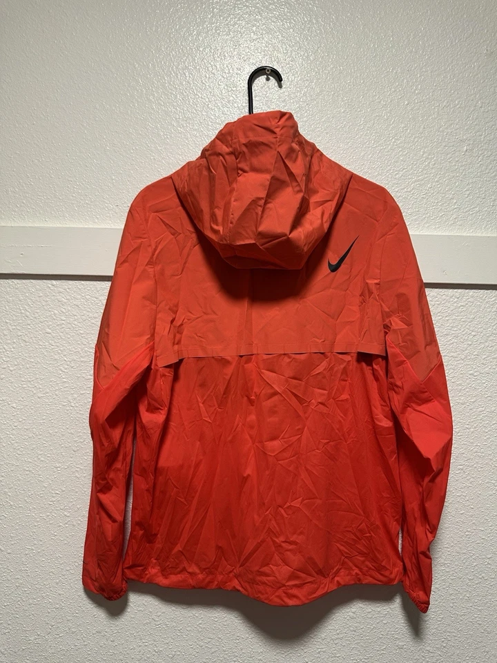 Nike Running Aerogami Rain Jacket - Men's Size Large FZ9039-696 Crimson Red - Image 4 of 4